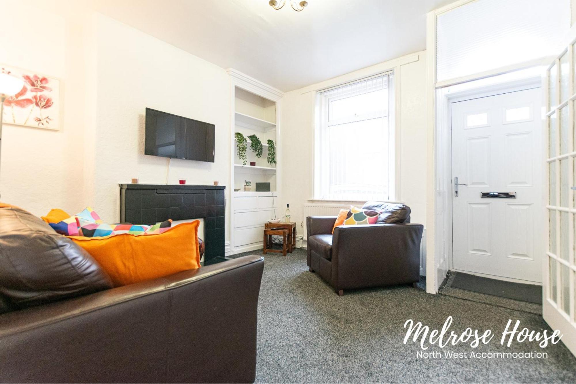 Manchester Work Stays 2Br Home With Parking & Wifi Bagian luar foto